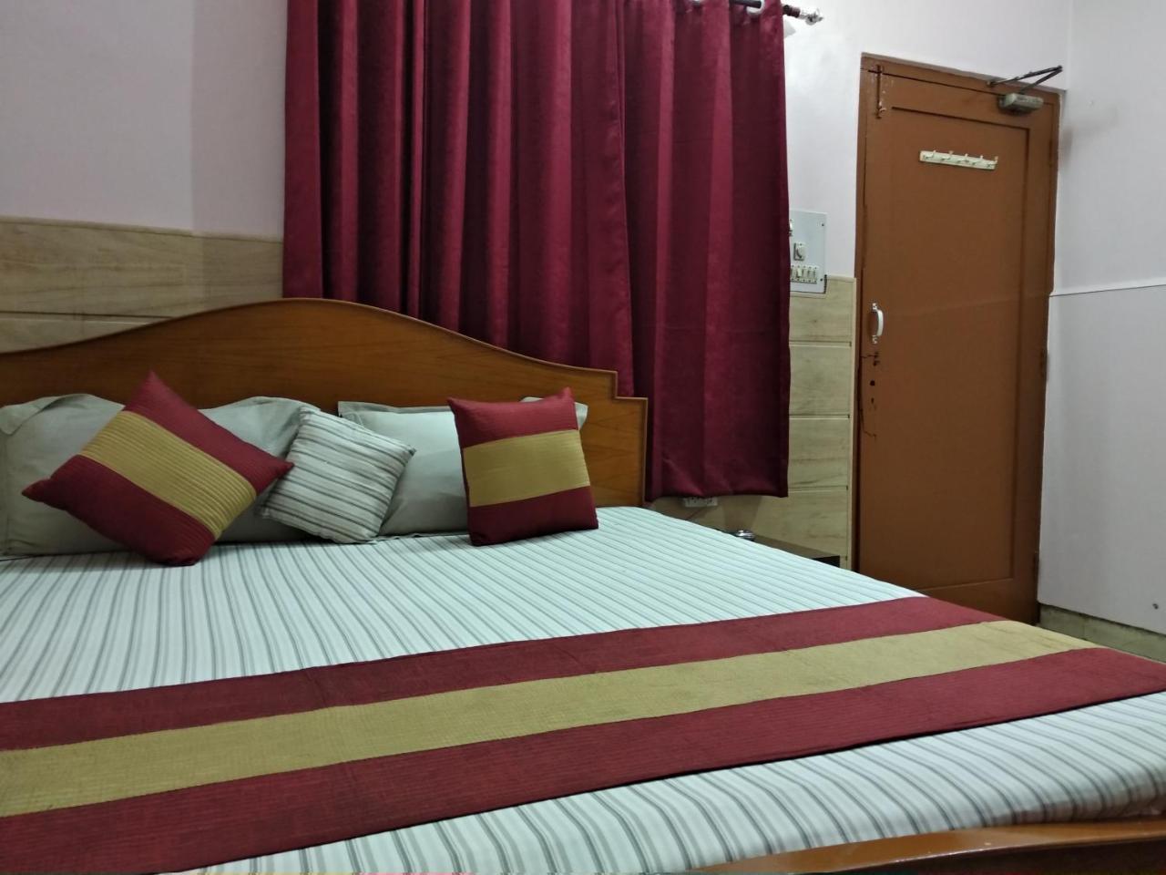 Hotel Palace Amritsar Exterior foto